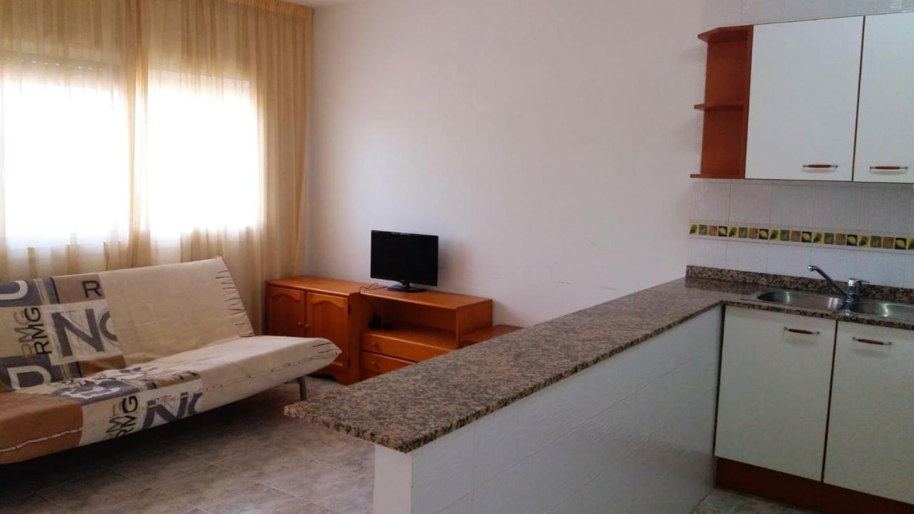 One Bedroom Appartement At L'Eucaliptus 400 M Away From The Beach With Sea View Shared Pool And Furnished Terrace Buitenkant foto